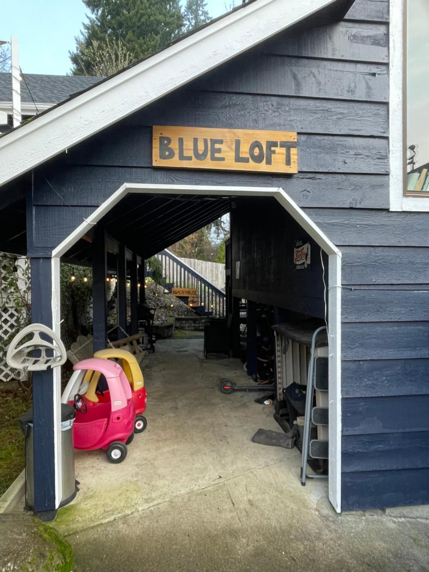 Holiday home Oceanfront Studio/loft: Alpacas, Oysters & Kayaks *